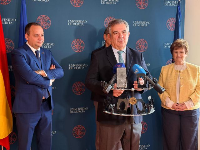 La Comunidad invierte 750.000 euros en la renovación del Edificio de Servicios Integrados de la Universidad de Murcia