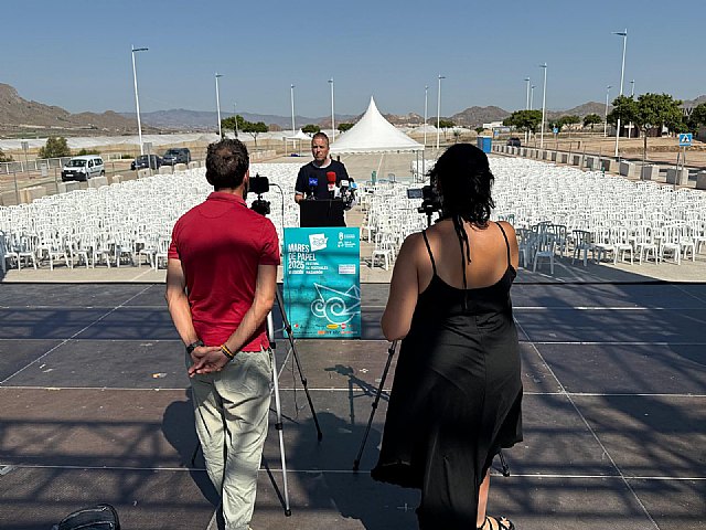 Mazarrón presenta la VI Edición de Mares de Papel, un verano lleno de cultura, música y humor