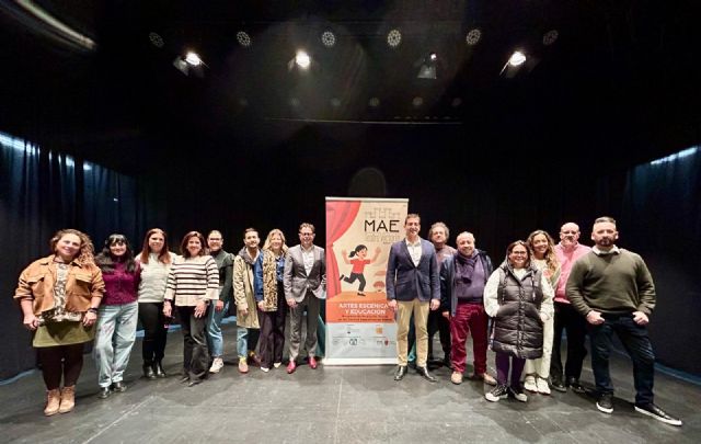 Cultura contribuye al programa de mediación 'MAE-Teatro Victoria' del Ayuntamiento de Blanca, que une artes escénicas y educación