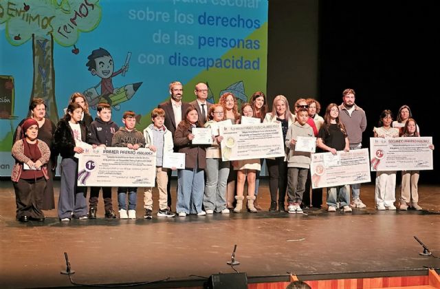 Cuatro colegios de la Región ganan los premios de Famdif por sus trabajos sobre los derechos de las personas con discapacidad