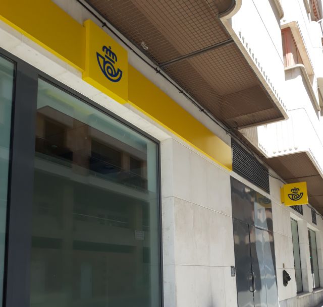Las oficinas de Correos de la Región de Murcia ofrecen el servicio de creación de sellos personalizados