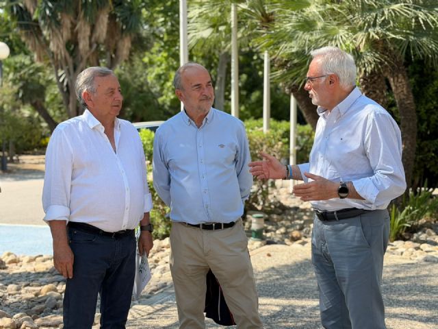 El Gobierno regional defiende una sanidad vegetal basada en criterios científicos para garantizar el futuro del cultivo del melón