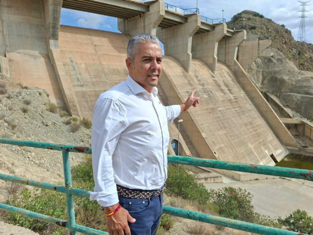 Cano: '&iquest;Por qué el PSOE votó en contra de revisar el estado de las presas? Tendrá que dar explicaciones; la seguridad de los ciudadanos no puede esperar'