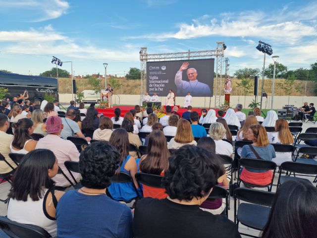 Cardenales, obispos y misioneros se suman a la Vigilia Internacional por la Paz de la UCAM