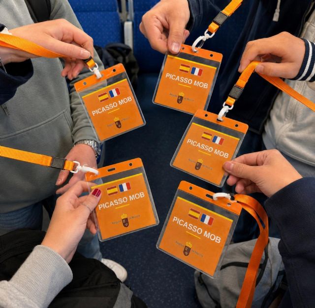 Casi un centenar de alumnos de 30 centros educativos participa en un programa de intercambio escolar con Francia