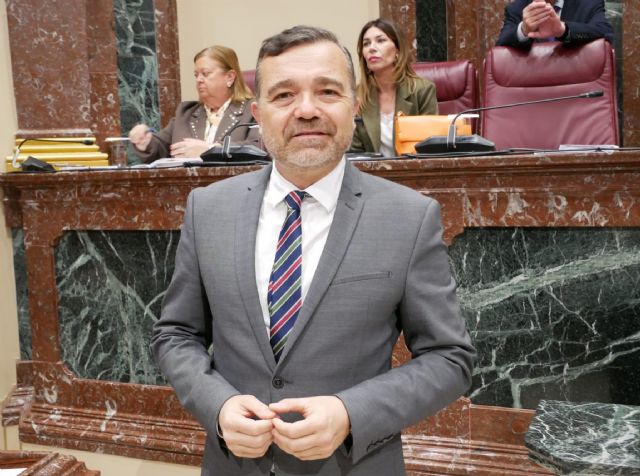 El PP pregunta al PSOE si 'esos millones que anuncia para climatizar las aulas son los mismos que prometió Pilar Alegría, de los que nada se sabe'