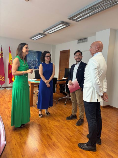La Consejería de Salud y el Colegio de Dentistas mantienen su cooperación para potenciar la salud bucodental de la población