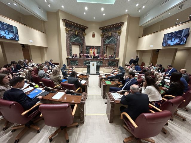 El Pleno de la Asamblea Regional aprueba una Declaración Institucional de apoyo a los trabajadores de SABIC
