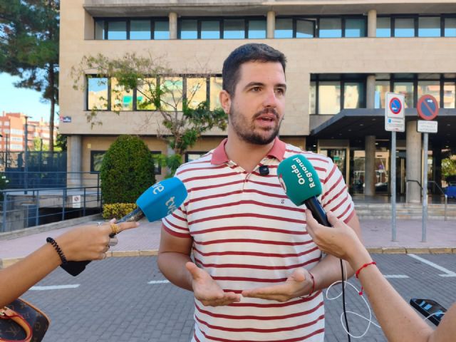 Miguel Ortega: &iquest;Va a hacer algo López Miras por mejorar el transporte público en la Región y poner fin a la huelga?