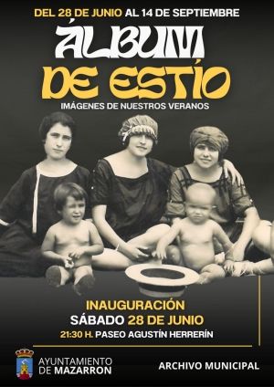 Mazarrón inaugura 'Álbum de estío': una exposición fotográfica para viajar a los veranos del pasado