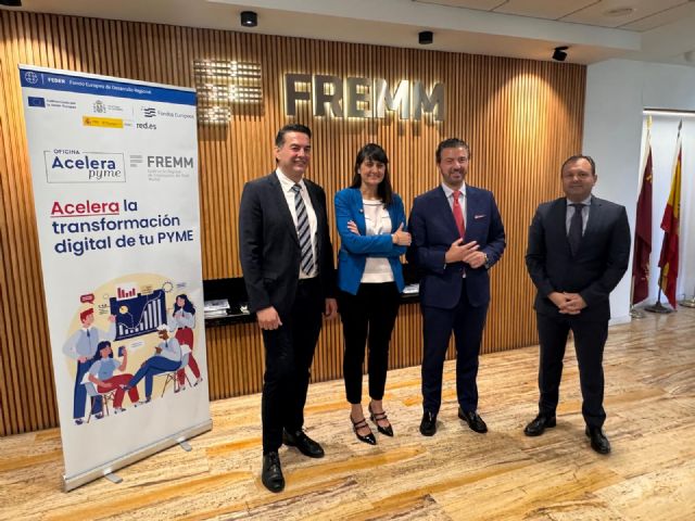 María González anima a Acelera Pyme FREMM a liderar la disrupción digital en la Región de Murcia