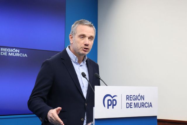 Segado: 'Confiamos en que las guerras internas en Vox no mermen ni condicionen el diálogo necesario para sacar adelante asuntos de interés para la Región'