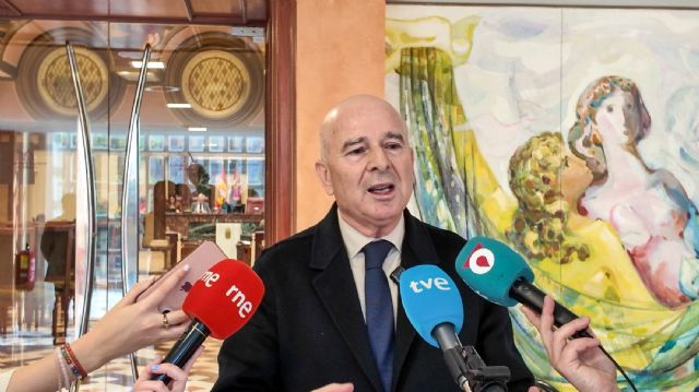 Martínez Nieto aclara que su referencia a “combatir con violencia” el aborto y la eutanasia no alude a violencia física