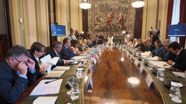 El Gobierno regional demanda 'reglas del juego justas', una PAC fuerte que proteja el secano y un marco pesquero adaptado al Mediterráneo