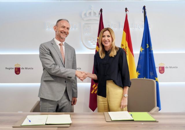 El Gobierno regional y la UPCT firman un convenio para la certificación en competencias digitales de los funcionarios de la Región