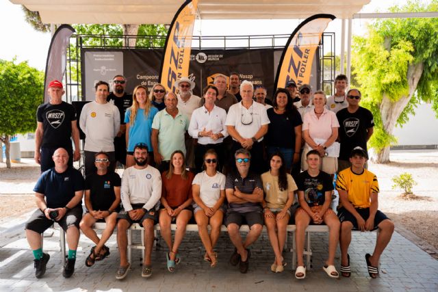 El Campeonato de Europa de Vela clase WASZP reúne en el Mar Menor a 117 regatistas de 16 países
