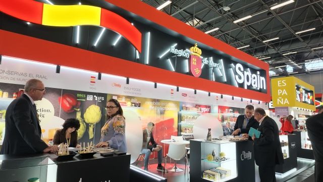 54 empresas de la industria alimentaria regional buscan mejorar su posición internacional en la feria SIAL de París