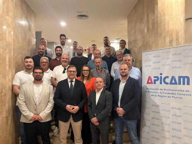 La asociación regional de profesionales de pintura, APICAM, elige a José Sánchez como nuevo presidente