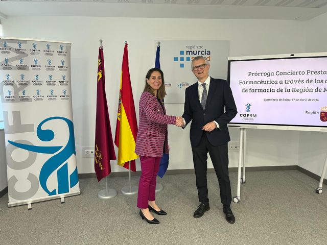 NOTA+FOTO/ Salud y el Colegio de Farmacéuticos renuevan su acuerdo de colaboración para garantizar el uso racional de medicamentos