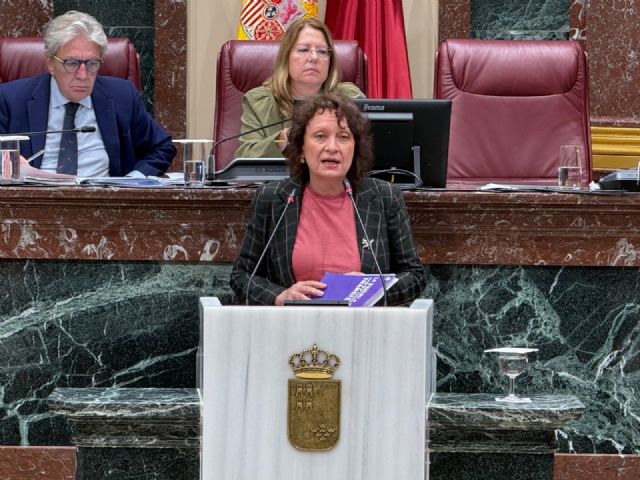 María Marín acusa al PSOE de ser 'otro partido del rentismo'
