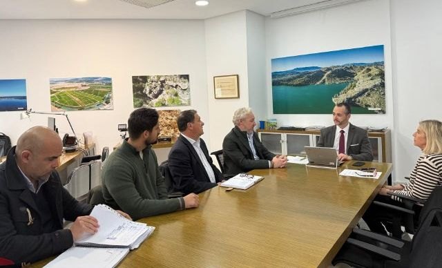El alcalde y el concejal de Medioambiente impulsan la evaluación ambiental y el planteamiento urbano en una reunión con el director general de Medioambiente