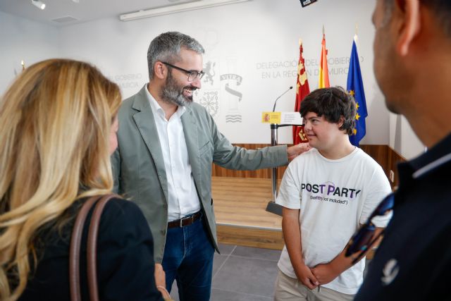 Lucas media ante el Ministerio de Educación para evitar que la Consejería de Educación imponga un límite de edad a los estudiantes de FP con discapacidad