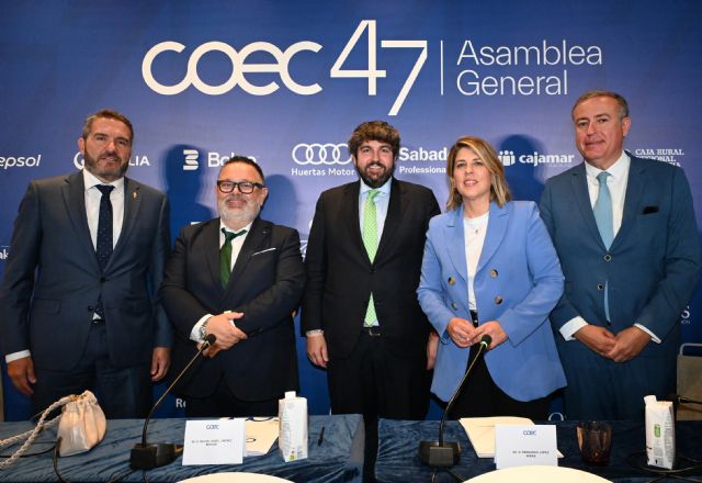 López Miras garantiza al nuevo presidente de COEC 'la lealtad y colaboración' del Gobierno regional para que Cartagena avance