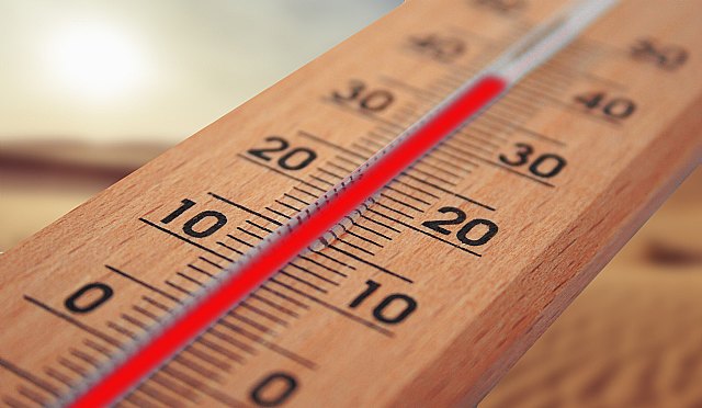 STERM Intersindical denuncia temperaturas de hasta 33,9 °C en aulas de centros educativos públicos de la Región de Murcia