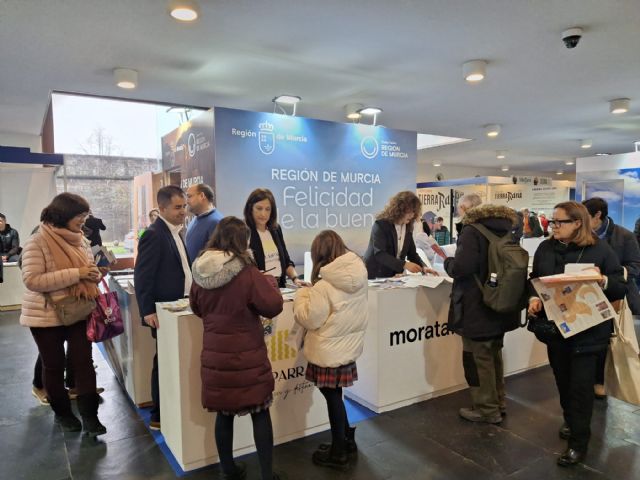 La Región promociona en Navartur su amplia oferta de turismo experiencial para impulsar la llegada de viajeros nacionales