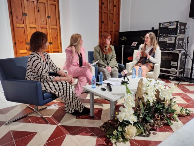 Salud mental y memoria histórica centraron la III Jornada de Liderazgo Femenino en Mazarrón