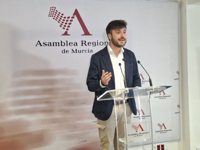 El PP pide a PSOE, Vox y Podemos 'que pongan a los jóvenes y las familias por delante de sus intereses políticos' para alcanzar un acuerdo sobre la Ley de Vivienda