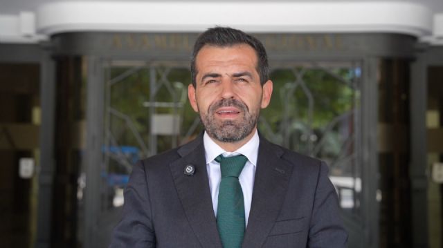 VOX afirma que la remodelación del Gobierno regional evidencia que el PP es “un proyecto agotado y fracasado”