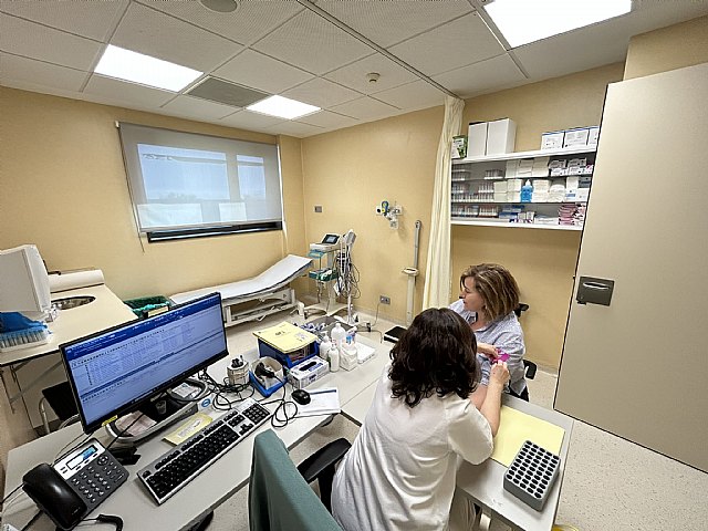 La asistencia sanitaria de la Región de Murcia se refuerza este verano con 455 médicos más