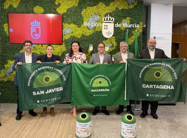Mazarrón logra la Bandera Verde de Ecovidrio, convirtiéndose en el municipio costero más comprometido con la sostenibilidad de Murcia